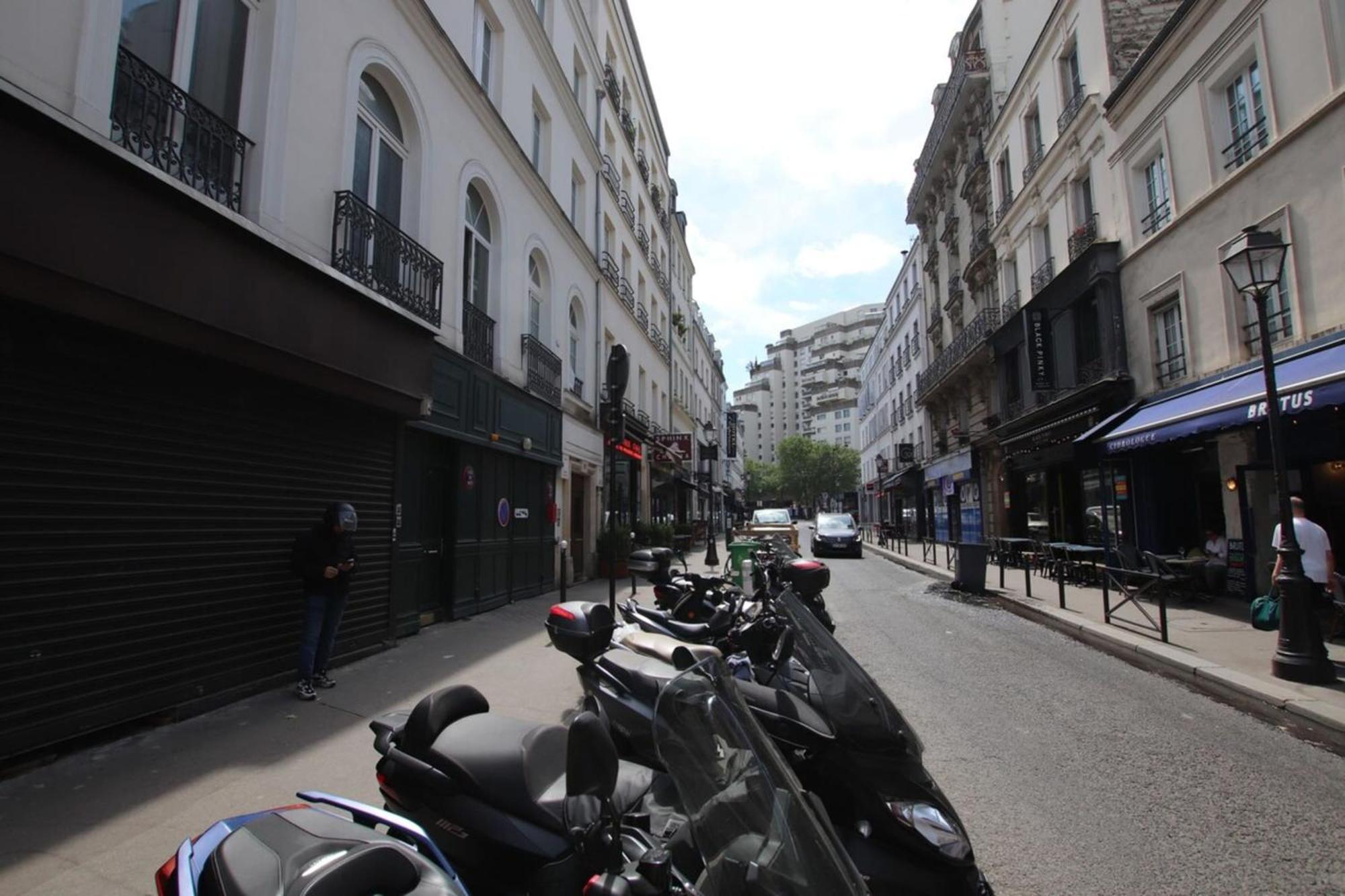 Montparnasse - La Gaite 1Bdr - B'Your Home Parijs Buitenkant foto